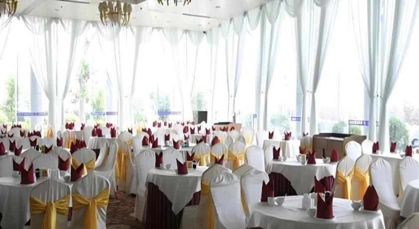 Zhengzhou Airport Hotel 외부 사진